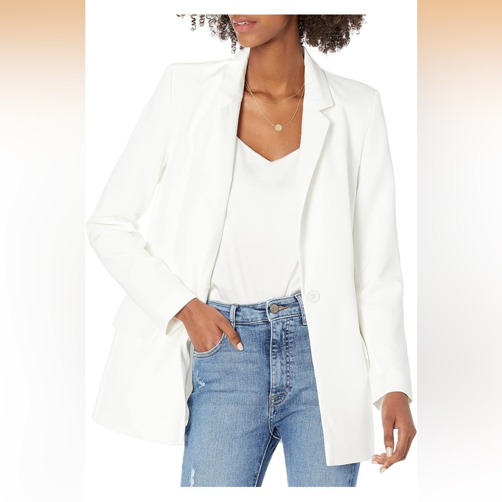 Chic White Blazer for Women